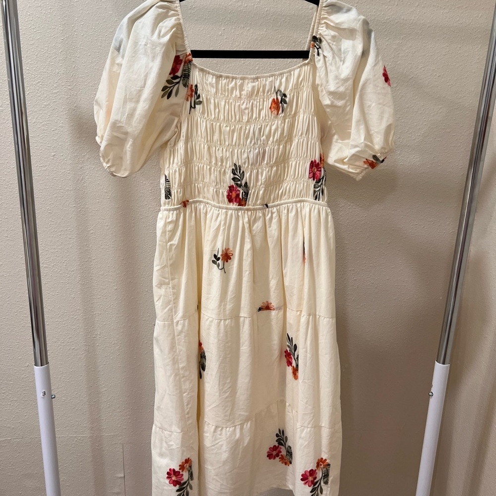 Floral Cream Puff Sleeve Dress